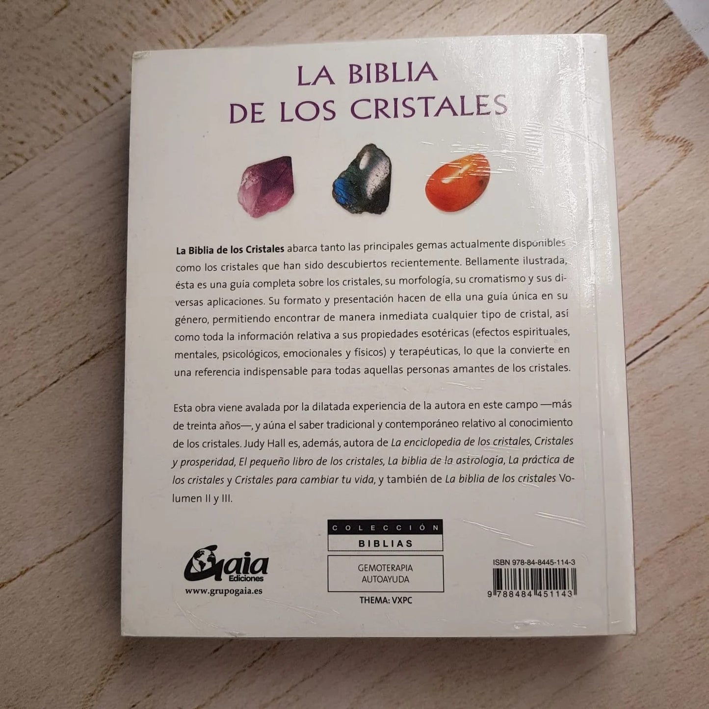 LA BIBLIA DE LOS CRISTALES VOL. 1