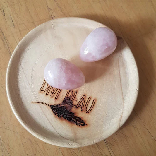 Huevo Yoni de Cuarzo Rosa.